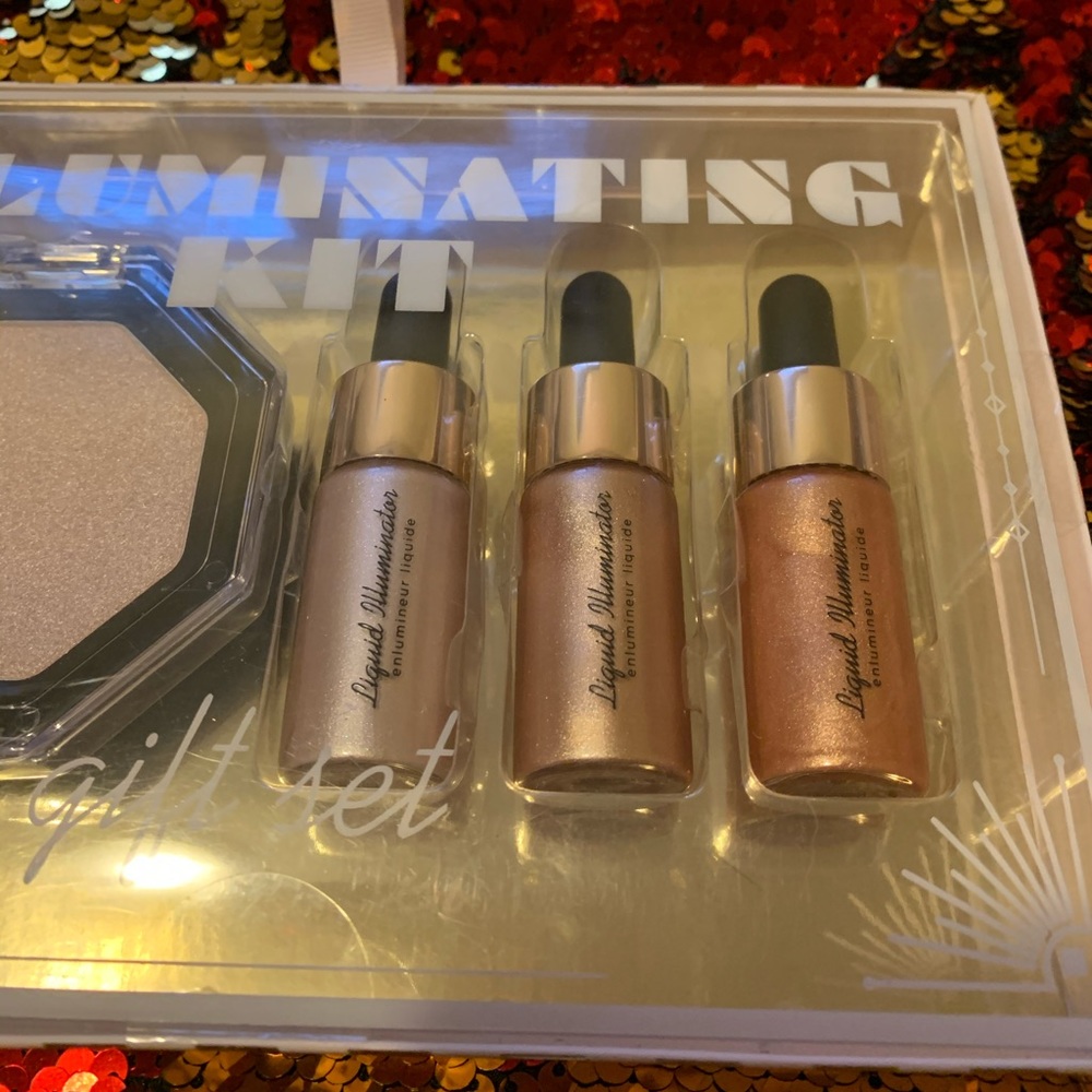 Makeup Kit 💄✨💋 - Picture 2 of 5